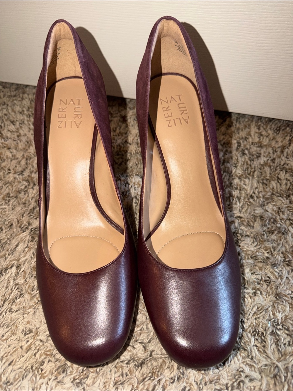 Naturalizer Plum Leather Round-Toe Pumps